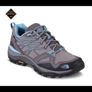 The North Fave hedgehog fast pack gor-Tex size 6.5